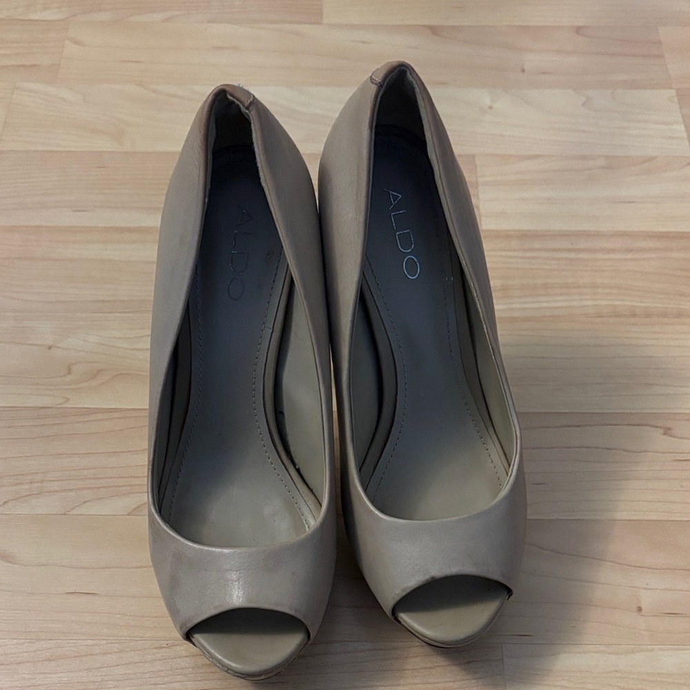 Aldo Women's Beige Peep Toe Heels